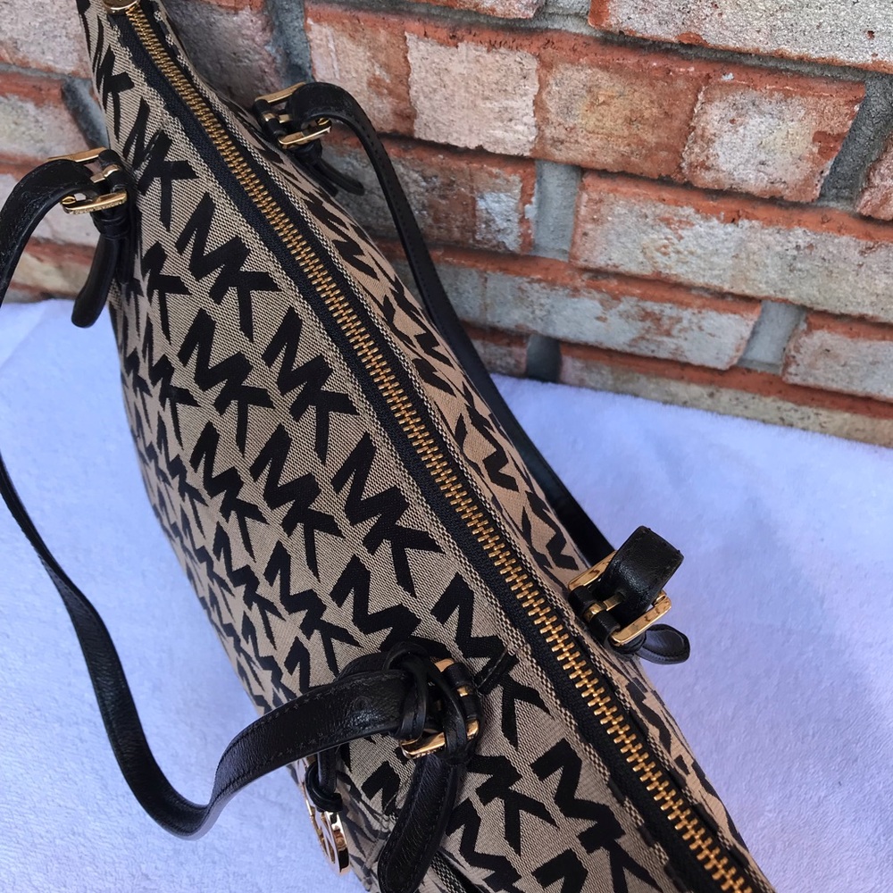 Michael kors black tote - Picture 6 of 7